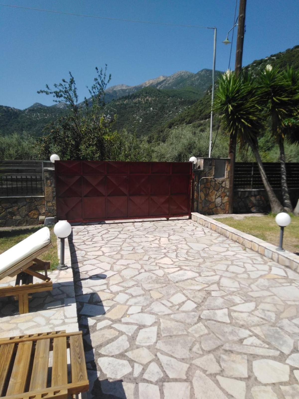 Red Villa Nydri  Exterior photo