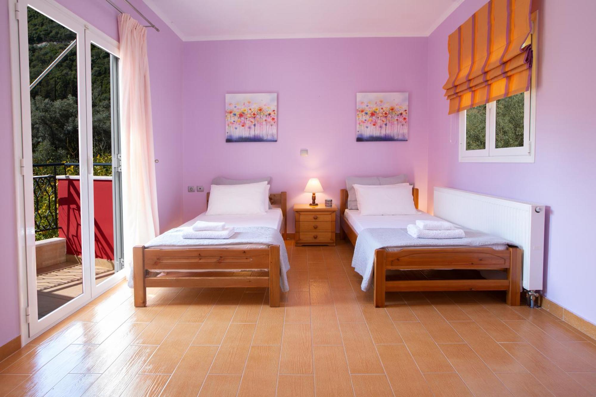Red Villa Nydri  Exterior photo